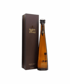 טקילה דון חוליו 1942 (Don Julio 1942)